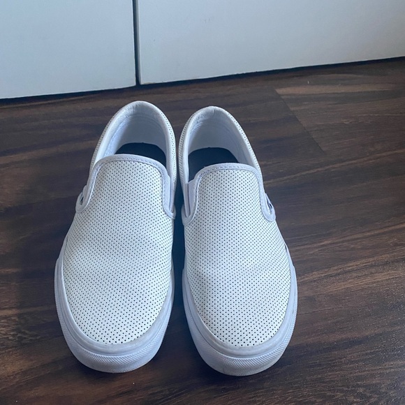 White slip on leader perforated vans - Picture 5 of 7